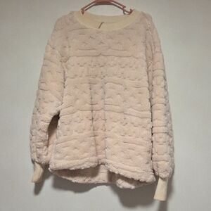 Elegant Cream Teddy Jacket for Women With Packets